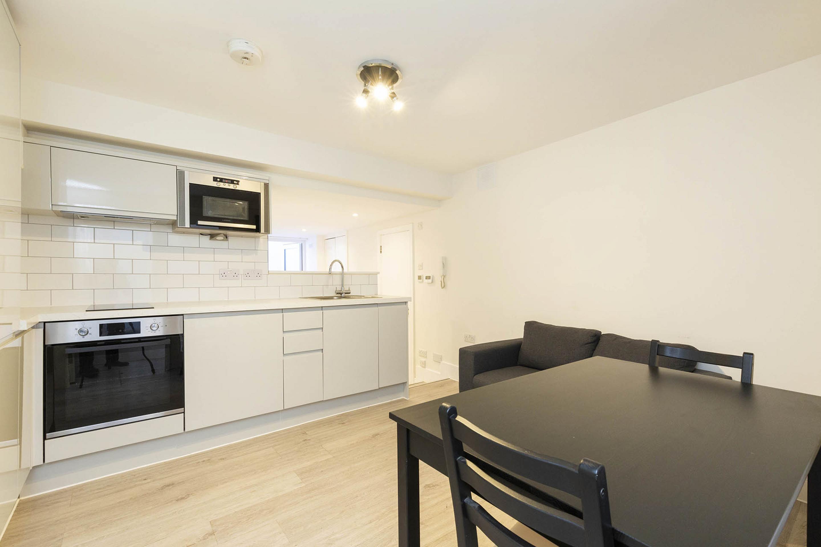 Modern Apartment Sherrick Green Road, Dollis Hill NW10